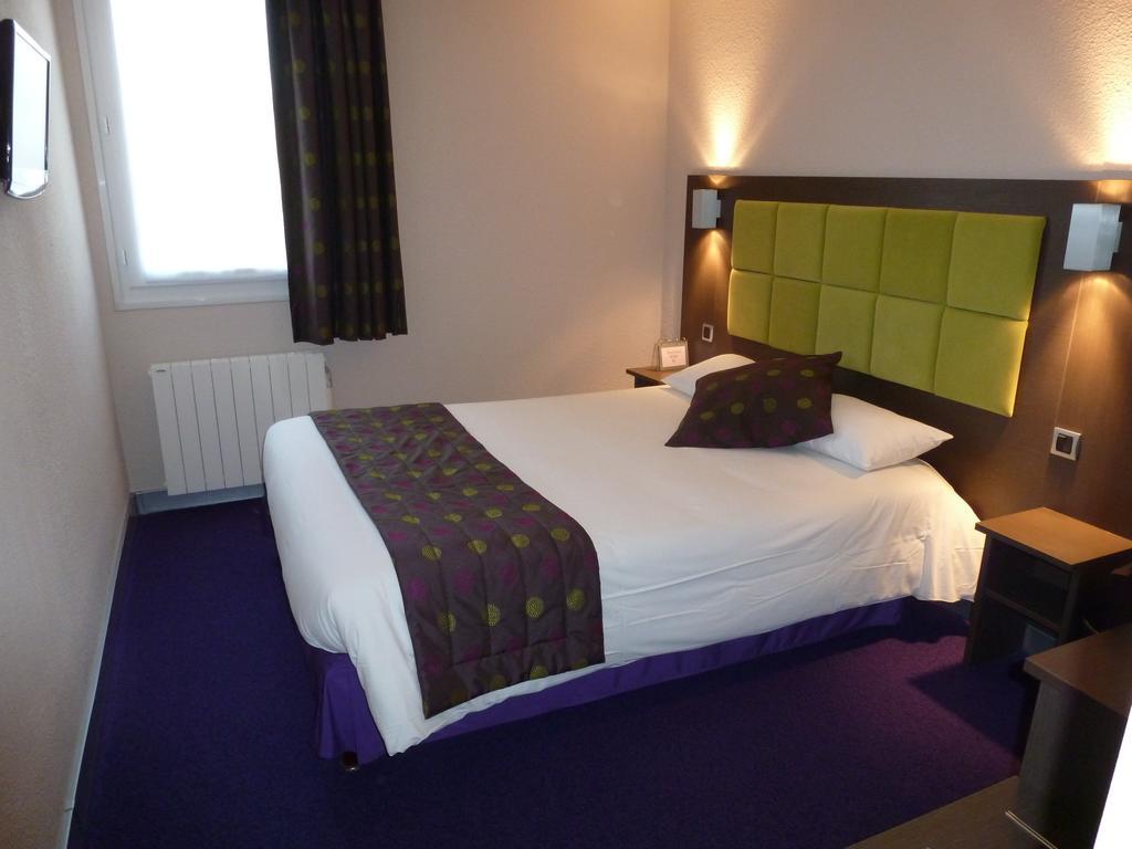 Tourhotel Blois La Chaussee-Saint-Victor Room photo