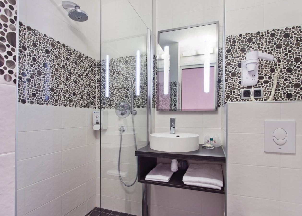 Tourhotel Blois La Chaussee-Saint-Victor Exterior photo